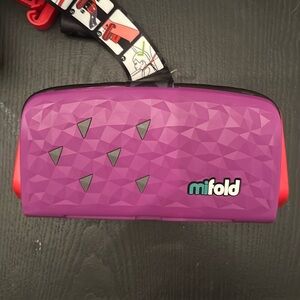 Mifold folding booster seat